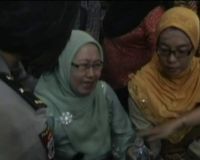Ibu Korban Pembunuhan Histeris di Persidangan 