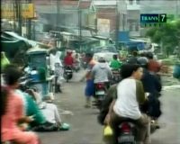Pasar Tumpah Akibatkan Kemacetan