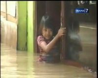 Banjir Kiriman Terjang Kampung Pulo