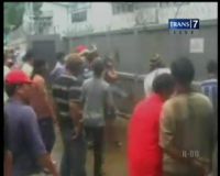 Trayek Ditutup, Sopir Angkot Mengamuk