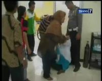 Keluarga Tabrak Lari Lari PNS Meninggal