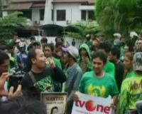 Bonek Demo Biro TV Swasta