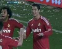 CR7 Amankan Singgasana Madrid