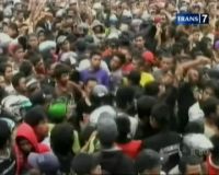 Konser Dangdut Ricuh