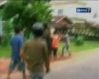 Warga Gerebek Penimbunan BBM