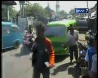 Alami Gangguan Jiwa, Pria Bacok Balita dan Warga