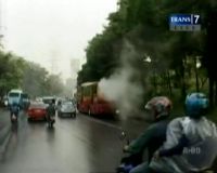 Bus Transjakarta Terbakar, Penumpang Panik