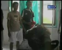 Unjuk Rasa Mahasiswa Terluka Ditembak Polisi