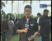 Demonstran Kepung Gedung DPR