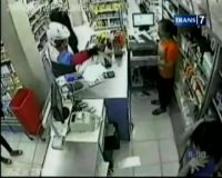 5 Kawanan Rampok Terekam CCTV