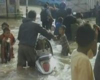 Flash: Ciledug Nyaris Tenggelam, Aktivitas Warga Lumpuh