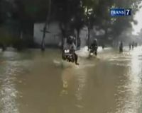 Banjir 1,5 Meter Rendam Rumah Warga