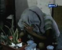 Mahasiswa Kepergok Mesum, Denda 100 Sak Semen