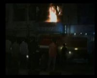 Flash: Toko Terbakar, Satu Keluarga Tewas 