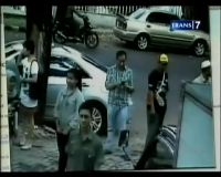 Detik-detik Gempa Terekam CCTV