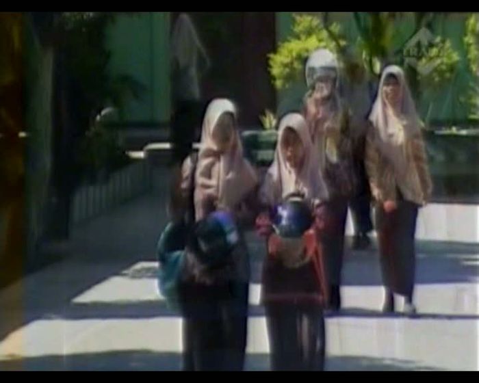 Orang Tua Bingung Penuhi Infaq Sekolah
