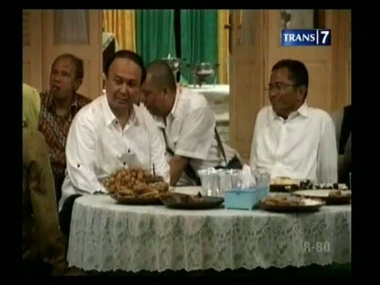 Dahlan Iskan Ziarah