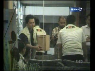 KPK Geledah Korps Lantas Mabes Polri