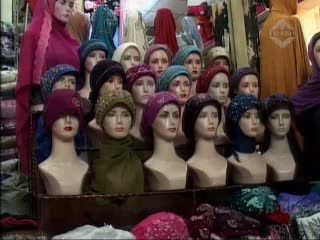 Pilihan Mukena dan Kerudung Kian Beragam