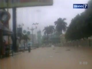 Banjir Kepung Kota Ambon, 7 Warga Tewas