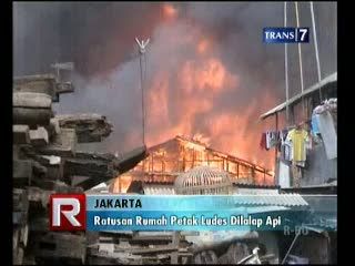 Ratusan Warga Mengungsi Akibat Kebakaran