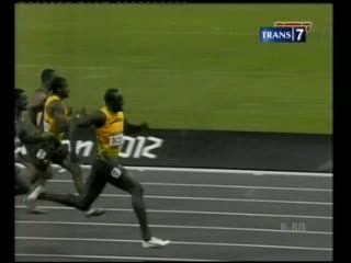 Komparansi Bolt Vs Pesepak Bola Tercepat