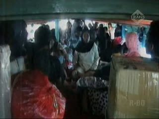 Menantang Maut Demi Pulang Kampung