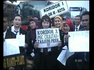 Sopir Transjakarta Mogok, Penumpang Kesal