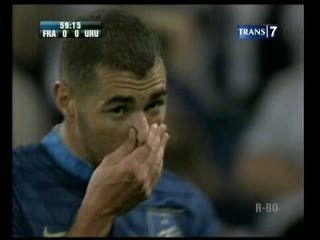 Uruguay Tahan Imbang Prancis