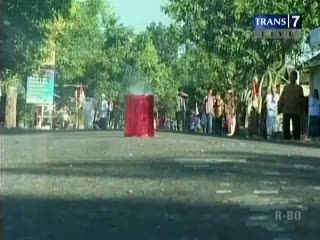 Sambut Lebaran, Warga Pesta Petasan