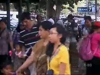 Lebaran Pertama, Warga Ibukota Padati Ragunan