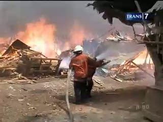 Ditinggal Mudik, Ratusan Rumah Terbakar