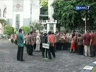 PNS Membolos, Terancam Sanksi Tegas