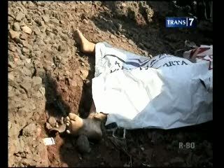  Ibu dan Balita Tewas Ditabrak Kereta