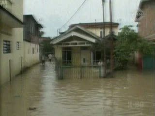 Ratusan Rumah Terendam Banjir