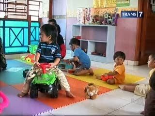 Pengasuh Tak Kembali, Penitipan Anak Penuh