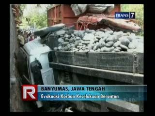  Evakuasi Kecelakaan Beruntun