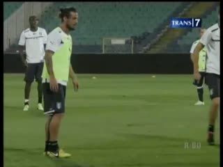 Italia Andalkan Duet Roma