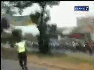 Tawuran Pelajar, Warga dan Polisi Kejar Siswa