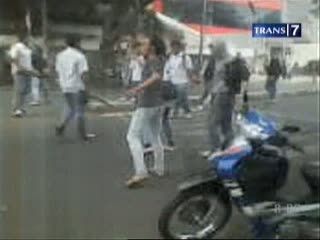 Sanksi Pecat untuk Siswa Tawuran