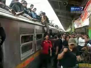 Besok, Harga Tiket KRL Commuter Naik
