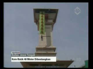 Warga Kudus Peringati Hari Batik