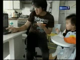 Bayi Ikut Terkena Demam Gangnam Style