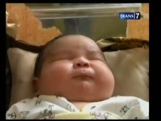  Bayi 6 Kilogram Lahir Normal