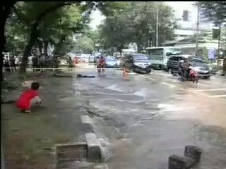 Pipa PAM Bocor,  Jl Kebon Sirih Macet