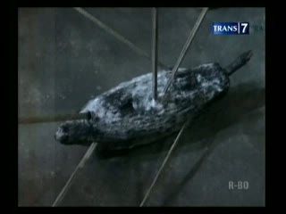 Dikirimi Benda Aneh, Sugiono Muntah Benda Tajam