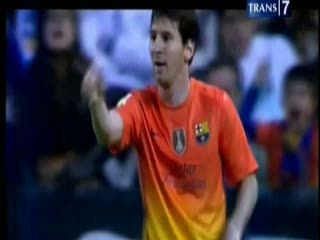 Hat-trick Messi Menangkan 10 Pemain Barca