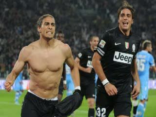 Juventus Tumbangkan Napoli
