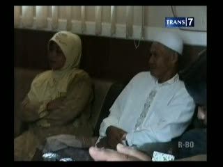 Dukun Santet Dianiaya dan Diusir Warga