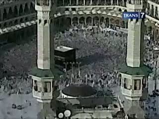 Sering Belanja, Jamaah Diminta Fokus Ibadah